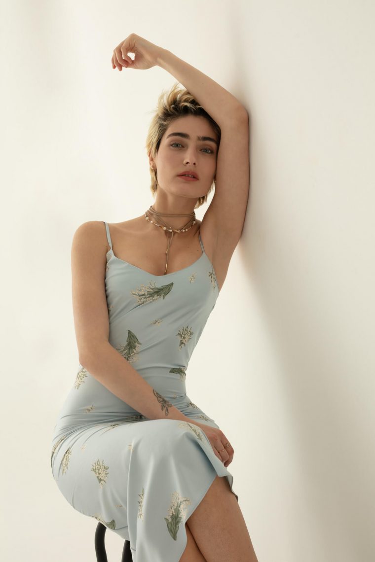 Сукня Feeling #16. Chapter One