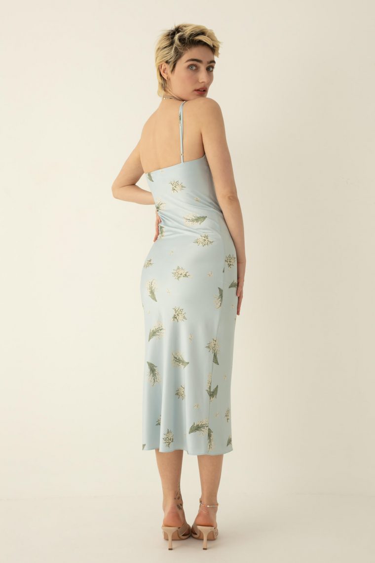 Сукня Feeling #16. Chapter One