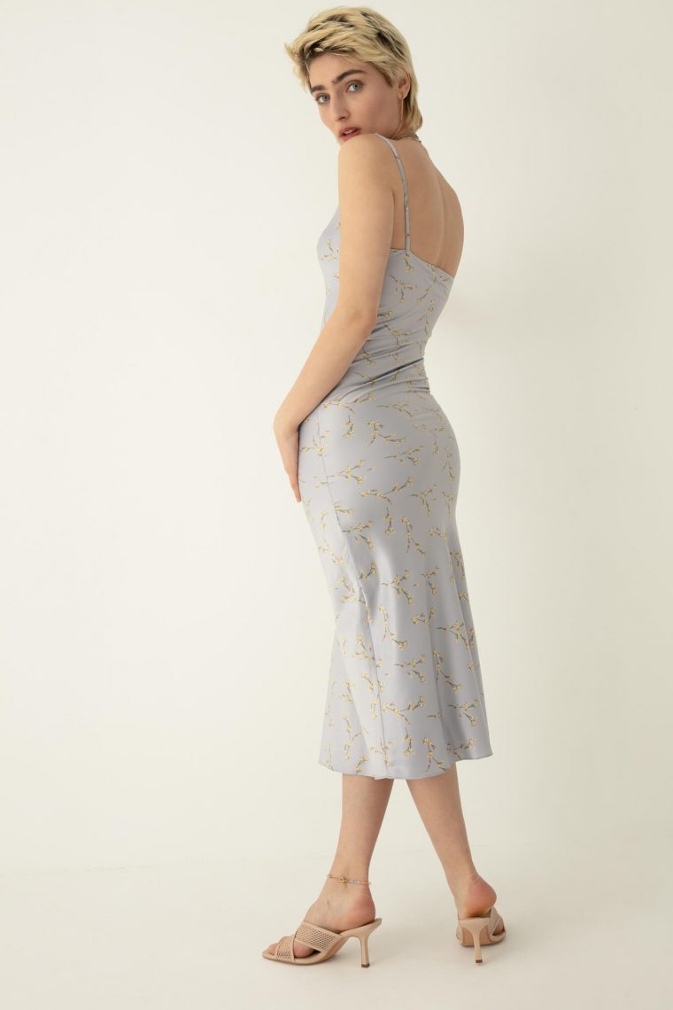 Сукня Feeling #16. Chapter One