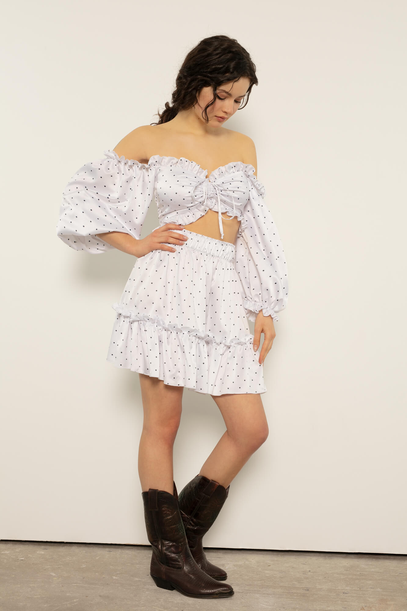 Feeling #5 Mini Skirt. Discovery image featured