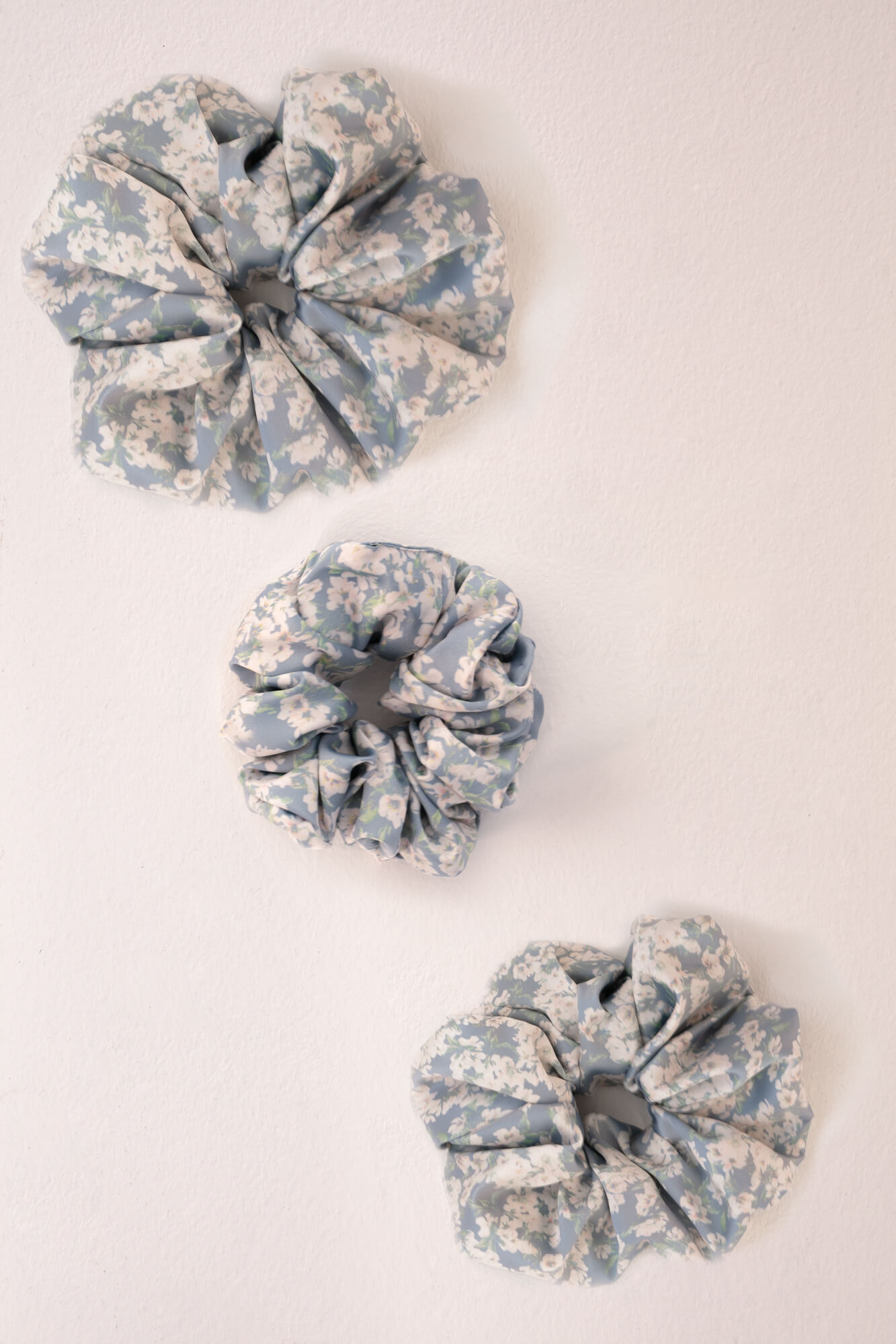 Silk Scrunchie Oh Girl image featured