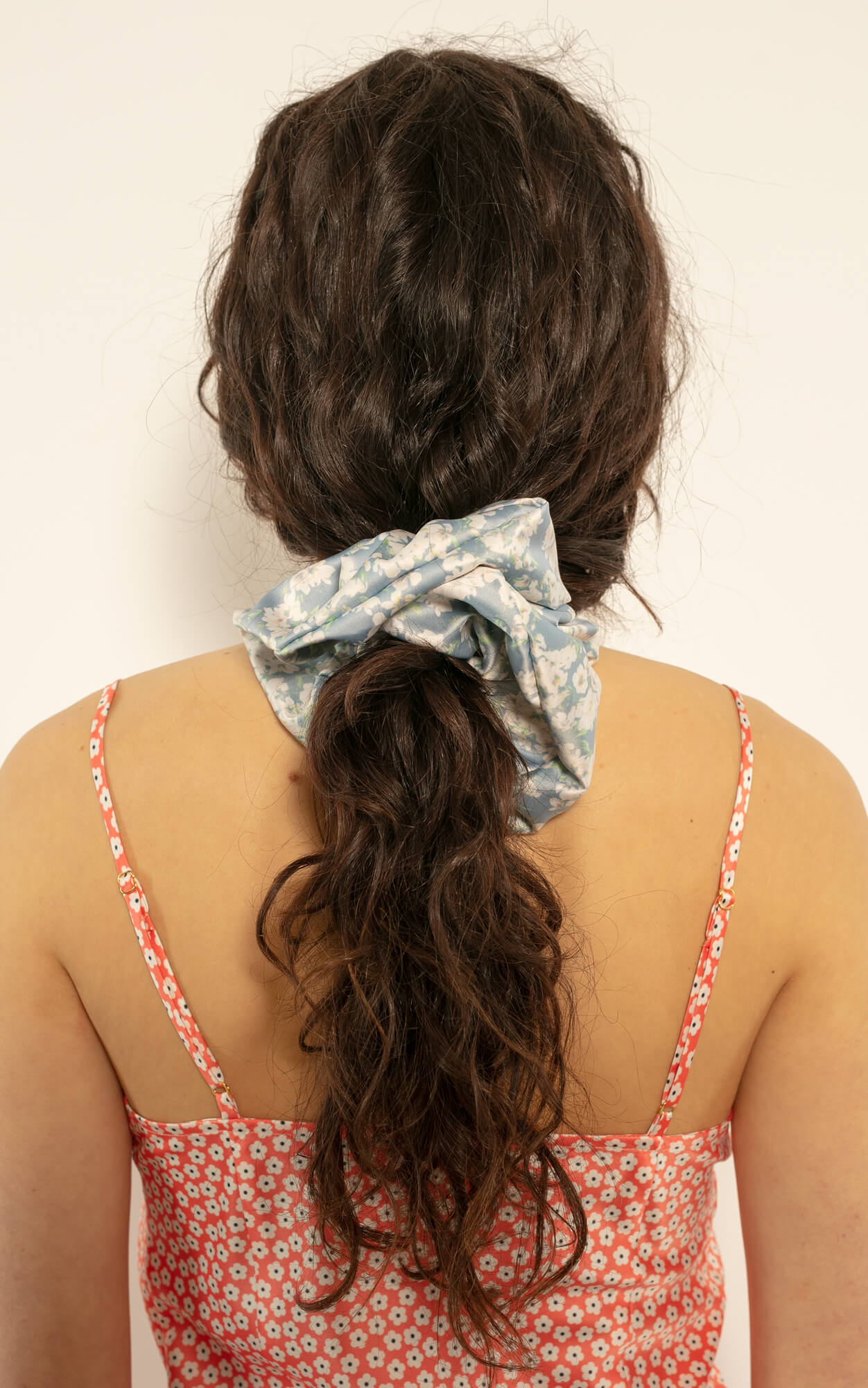 Silk Scrunchie Oh Girl image 1