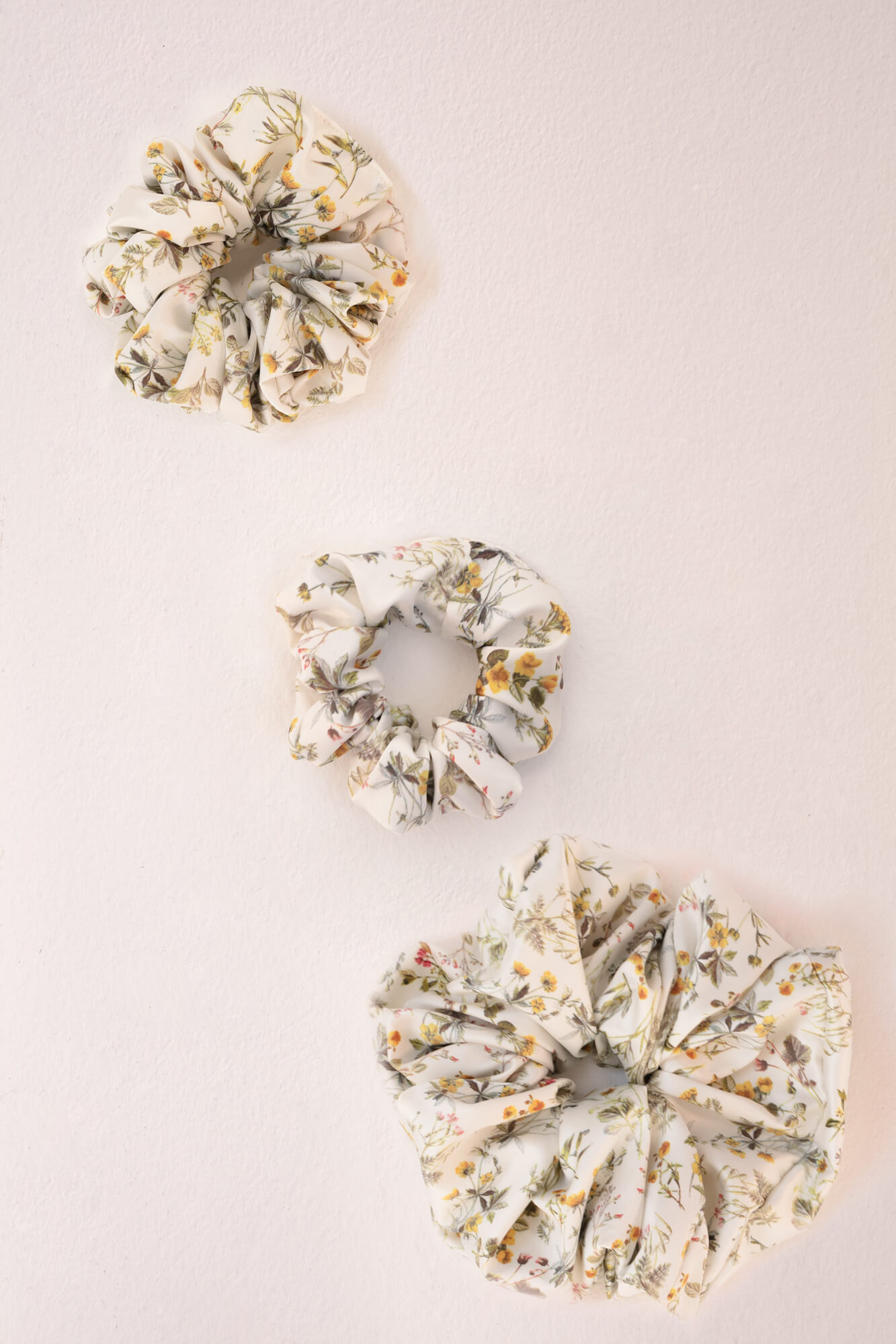Silk Scrunchie Oh Girl image featured