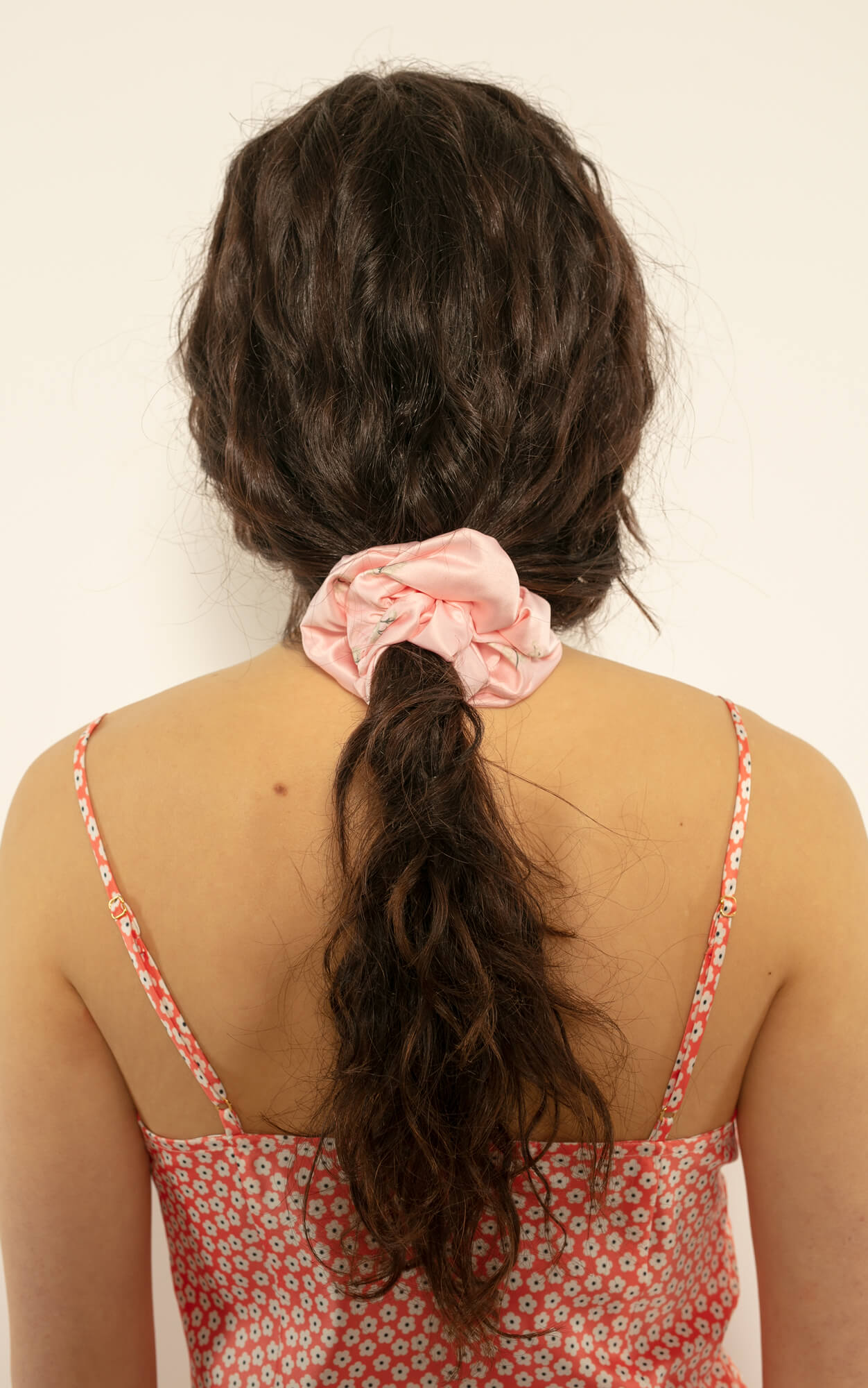 Silk Scrunchie Oh Girl image 2