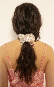 Silk Scrunchie Oh Girl image 2