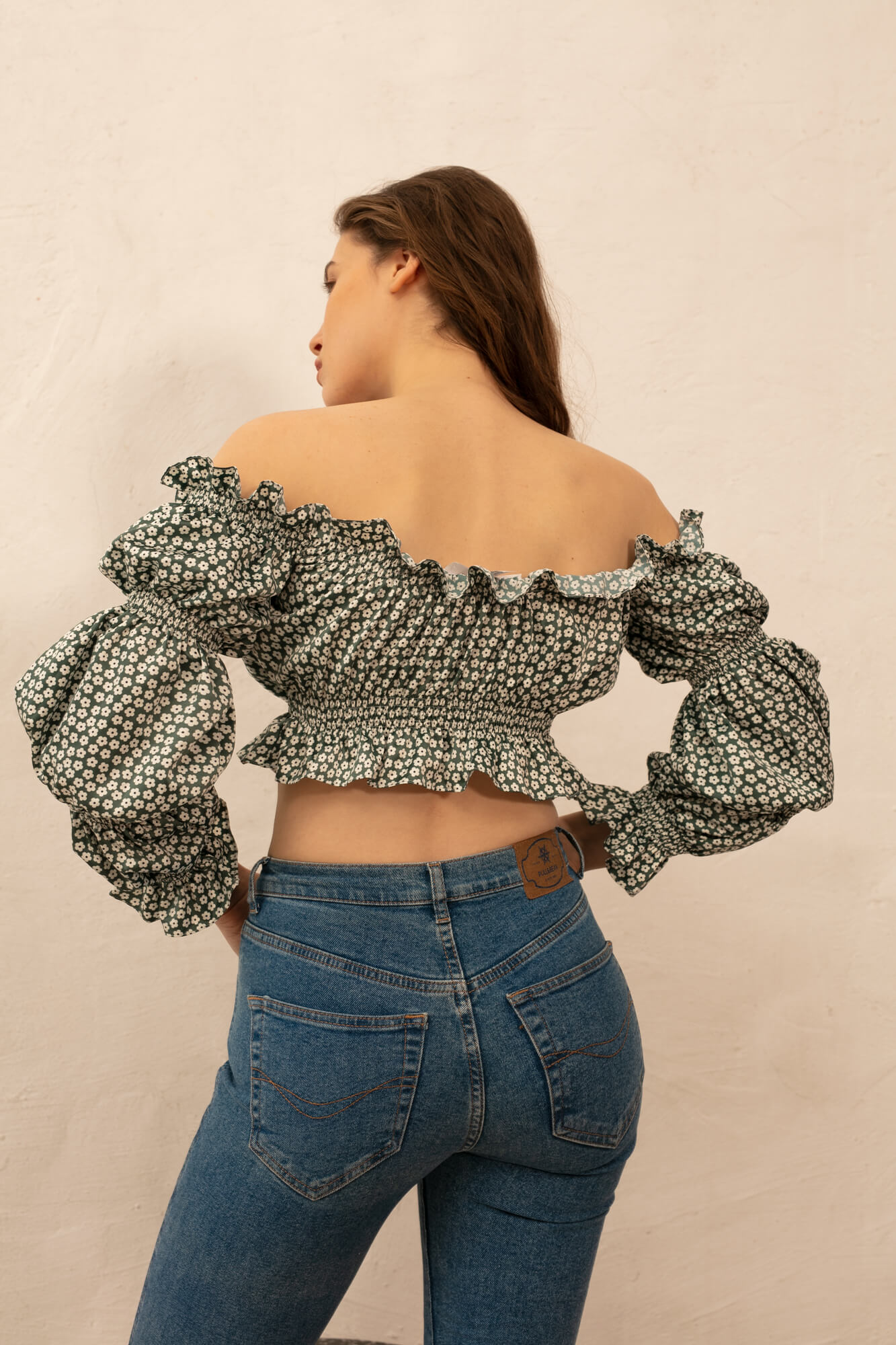 Feeling #16 Top. Romanesca image 2